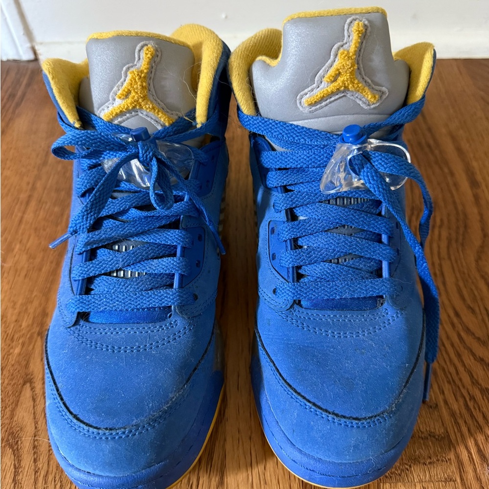 Jordan Blue and Yellow Sneakers with Sporty Design
